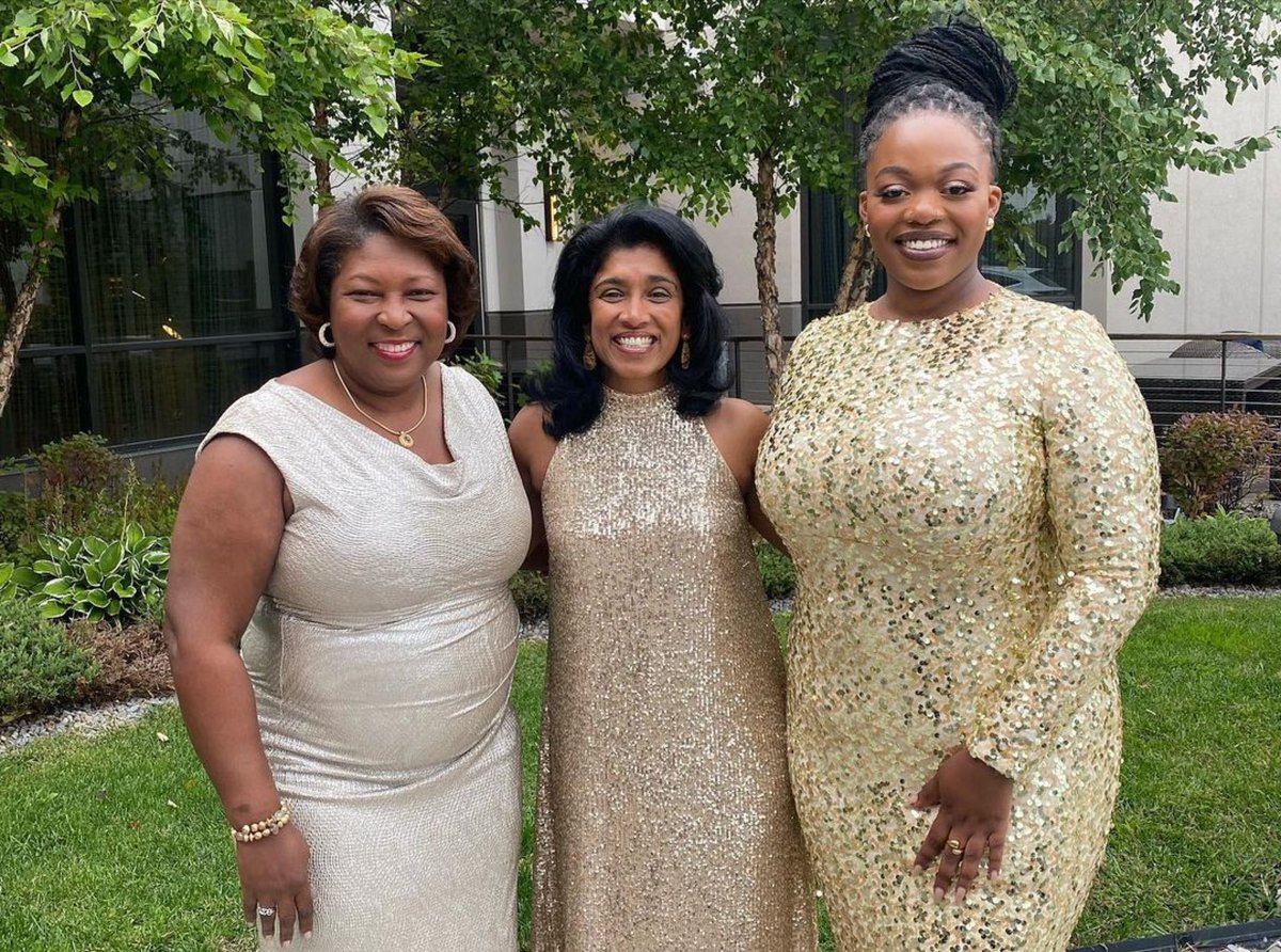 easternregdst's tweet photo. Beautiful ❤️ #Repost @easternregionrep
・・・
I had a truly amazing time this weekend celebrating the 50th Anniversary of @KappaLambdaDST. …, they were celebrating the fundraising and donation of a $1.2 million endowment to Syracuse to support scholarships for minority students. https://t.co/ia3YXVT31N