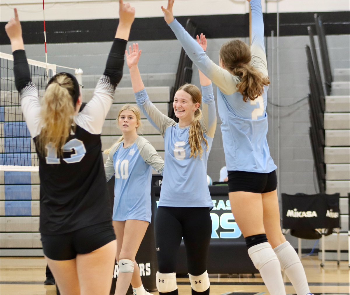 SMEastVBall's tweet image. CONGRATULATIONS to Bekah Slaughter on her 1000th career assist! We are so proud of you can can’t wait to see what else you can achieve!! #Lancers #SMEVB