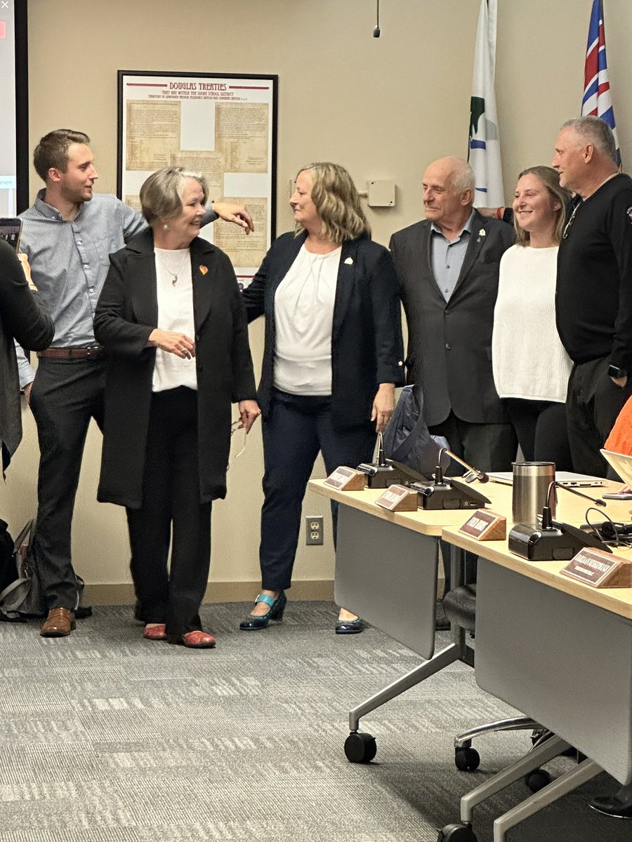 GordieLogan's tweet photo. Congratulations to Christine Lervold who is @SD62_Sooke’s newest #schooltrustee! It was an honour to attend the swearing in and the catch up with old friends! Our district is in great hands with this board! https://t.co/7d8caSccNi