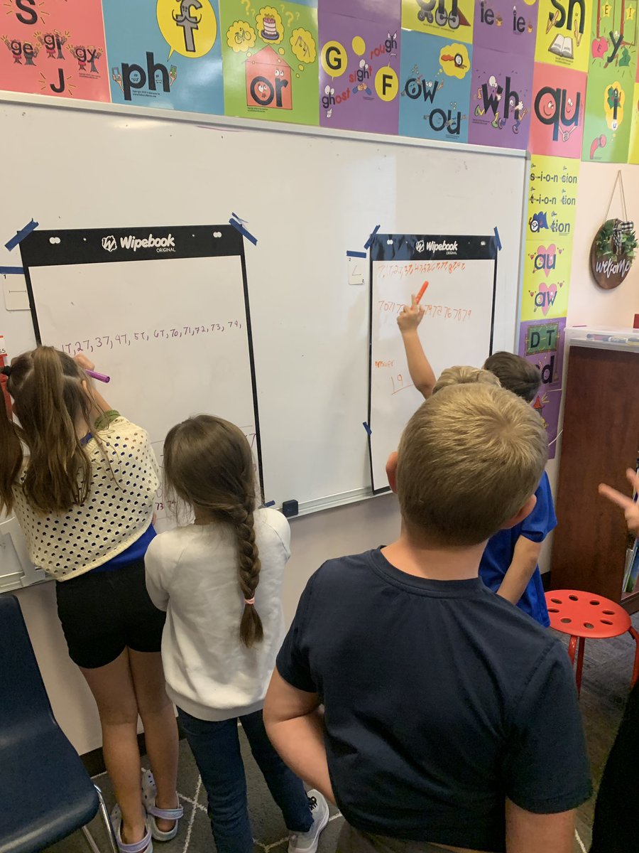 Having a ton of fun Building a Thinking Classroom with these third graders and their teacher! If you could hear what I hear, you’d be impressed with their discourse and problem solving skills! 🔥#WestonProud