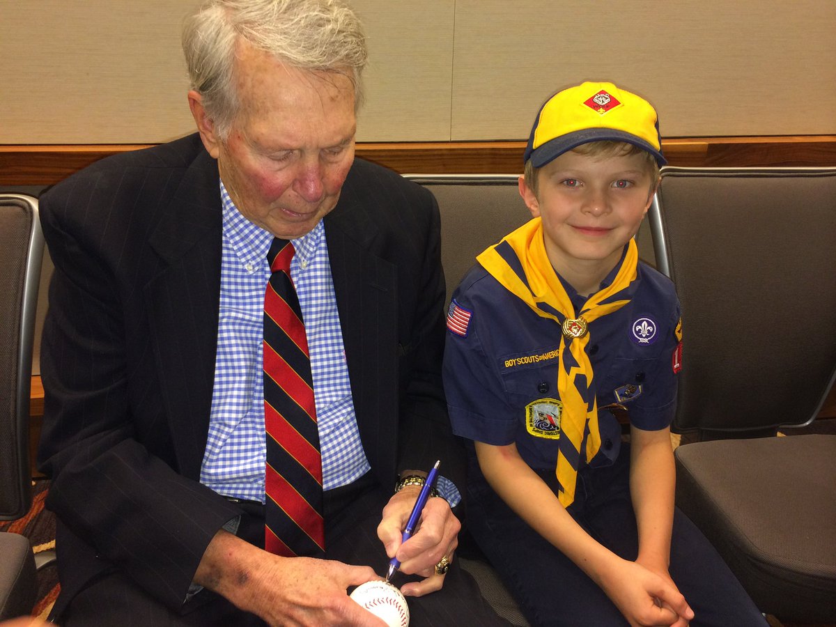 Orioles legend #brooksrobinson pictured here with my son. May he rest in peace.