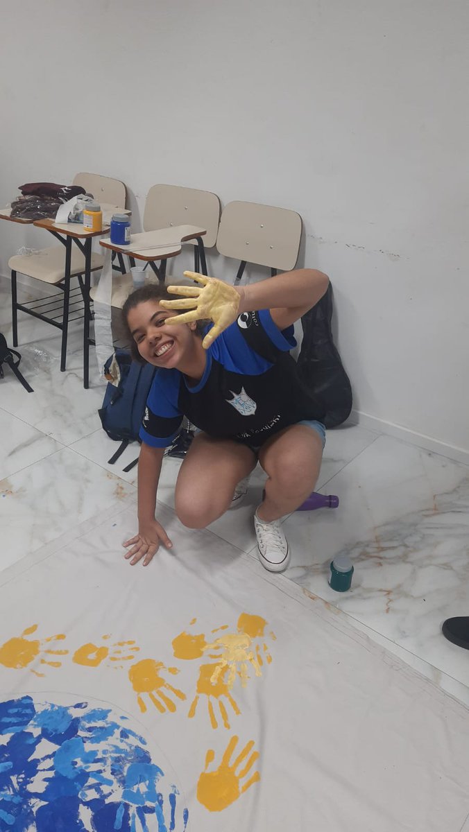 EquipeTratores's tweet photo. aaa a nossa bandeira tá ficando tão linda🥹❤️❤️ https://t.co/p7c8h3Mf5m