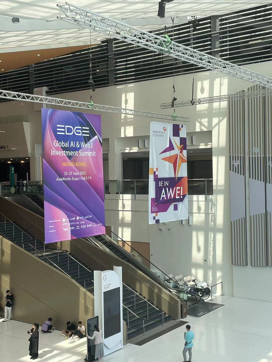 Daren_Market's tweet photo. π Daren Market is thrilled to be part of the #EDGEWeb3AI Exhibition! Visit us at booth B01 along with @H3Entertain and claim your special gift! π
#Web3Fest #TechFest https://t.co/gPYFN9sHTw