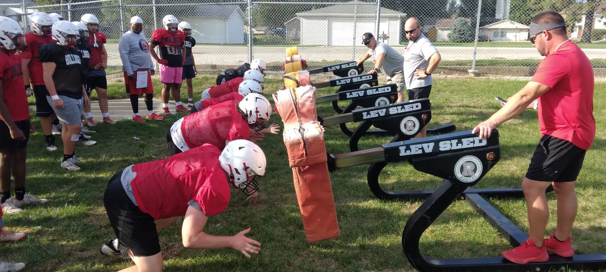 Everyone does Sleds! Offense, Defense and even the QB's! @StreatorSports @STREATORFB