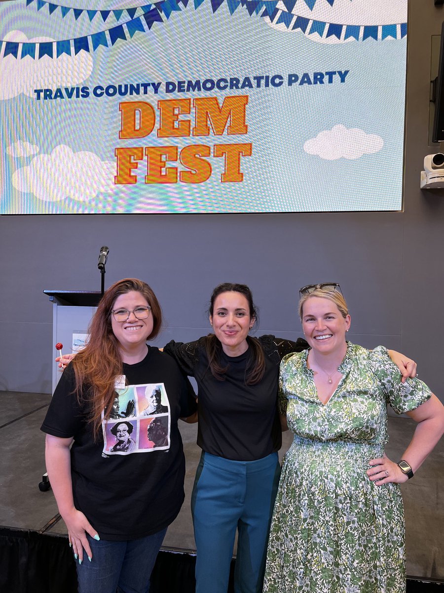 GinaHinojosaTX's tweet photo. Busy night hitting #DemFest w/hardest working Dems ⁦@cynthiavanm⁩ &amp; ⁦@KatieNaranjo⁩ &amp; had a crazy “small world” experience when Dr. Craig Nazor w/Austin Environmental Dems started talking about a plant my grandfather discovered! 
Ended w/ ⁦@UT_SG⁩ young leaders. https://t.co/gqA5AQ6U79