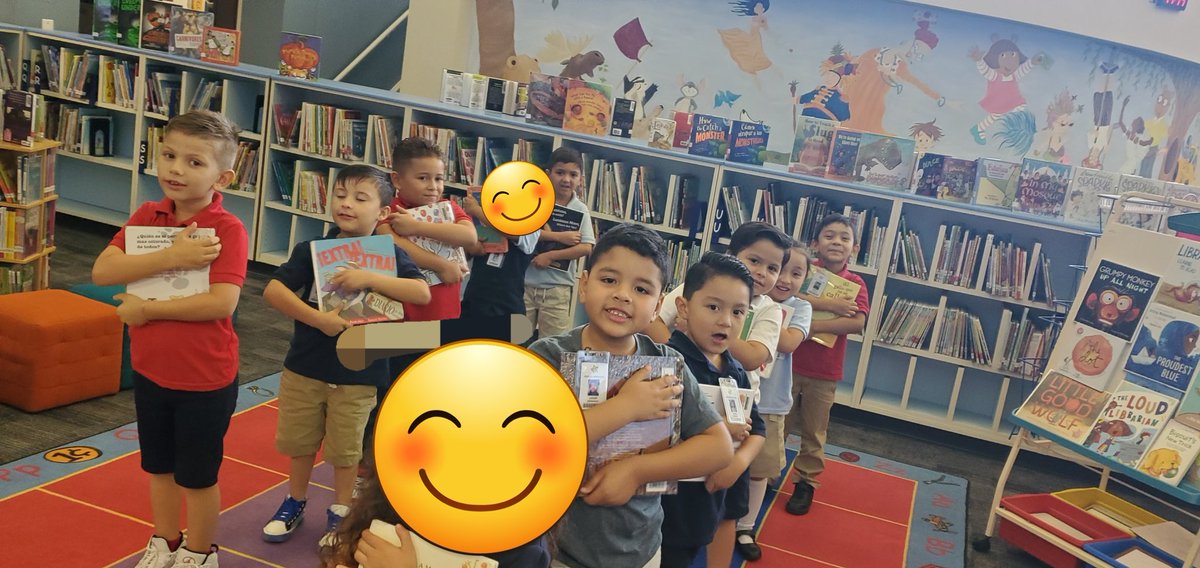ReesLibrarian's tweet image. My @ReesStars kindergartners has their 1st check out this week! Just in time for #LibraryCardSignUpMonth! @MskaiserAISD @emartin3624 @AmericaOrta2 @alvarezkinder @MireyaFromTX @KathyCherryAP