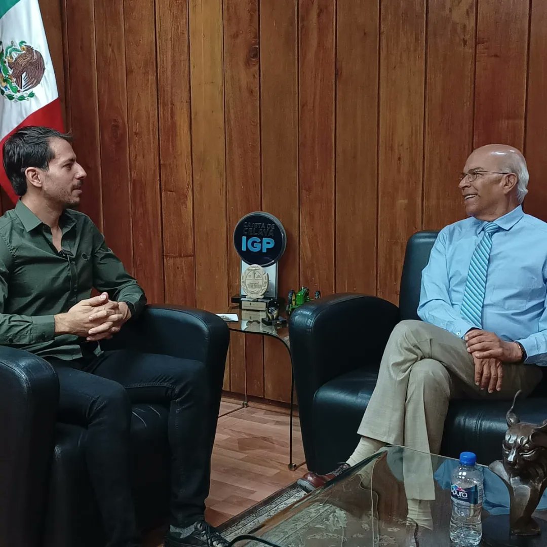 DecalogoOficial's tweet image. #Celaya
«Eres una inspiración» aplaude Javier Mendoza a triatleta celayense
👇🏽
decalogonews.com

#política #Xports #orgullo #celayense #presidente #PresidenteMunicipal #deporte #deportista #municipio #Decálogo 

@municipiocelaya @jmendozamarquez   @deportesideccelaya