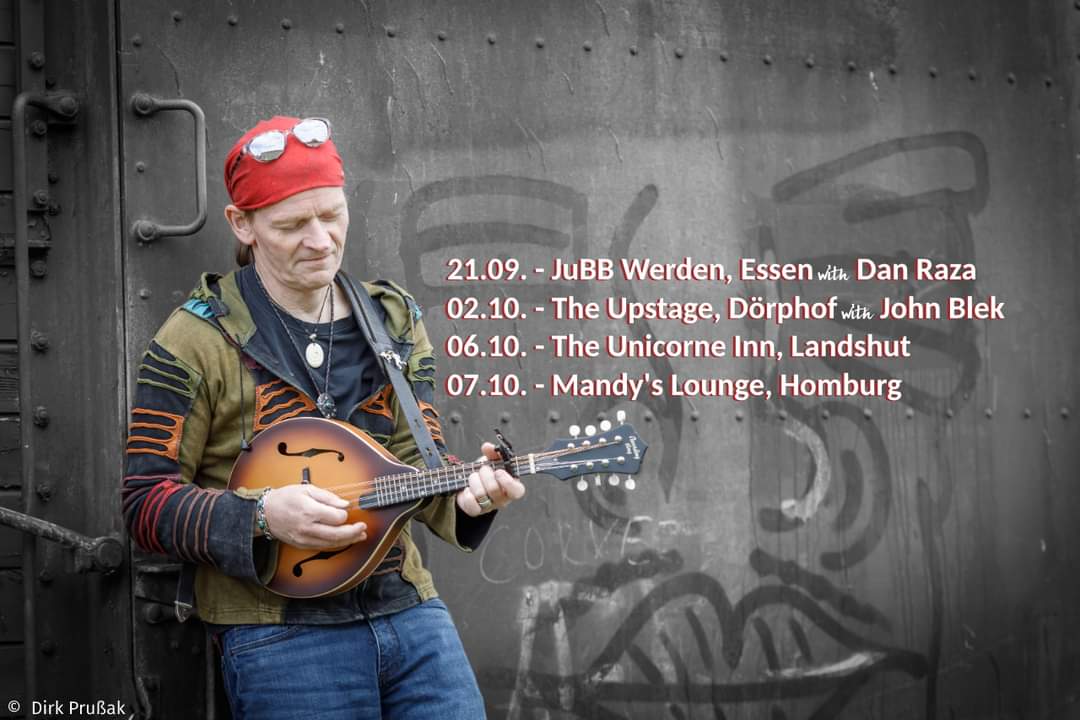 A short & loose run of gigs in Germany. Happy to join @DanRazaMusic & @johnbleksolo for one each. #gigs #livemusic #lovemusic #Essen #Doerphof #Kappeln #Landshut #Homburg #august #bandcamp #newsingle #newrelease #singer #songwriter #bard #lastofthehardcoretroubadours #folk