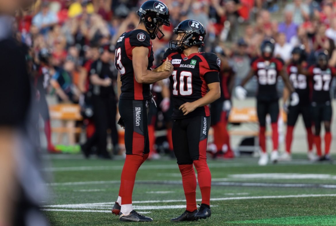RichieLeone15's tweet photo. To my dawg that I will always look up to— get well soon @LewyWard17 …. We have more kicks to make 🐐# https://t.co/nNGYpZsKnf
