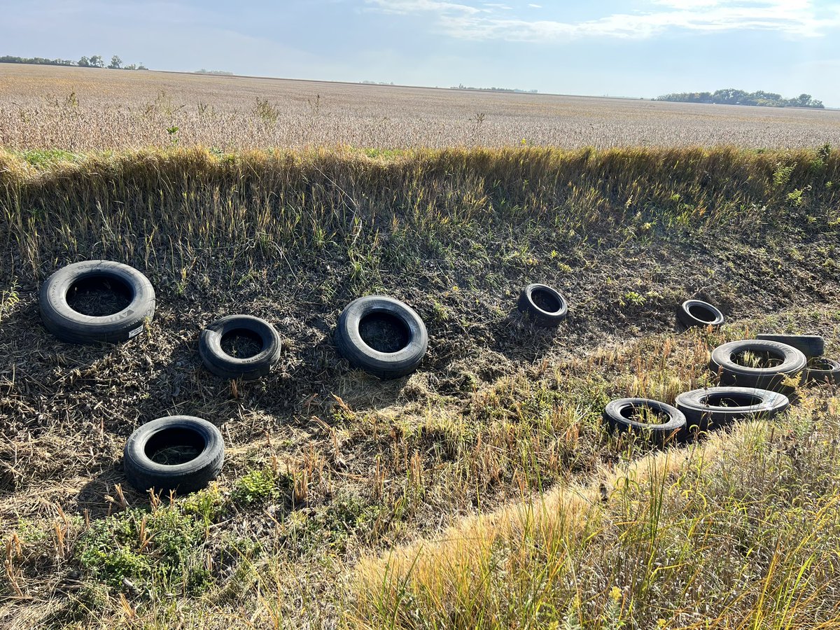 Why does this happen!? Lazy ass people can’t even take care of truck tires now too!