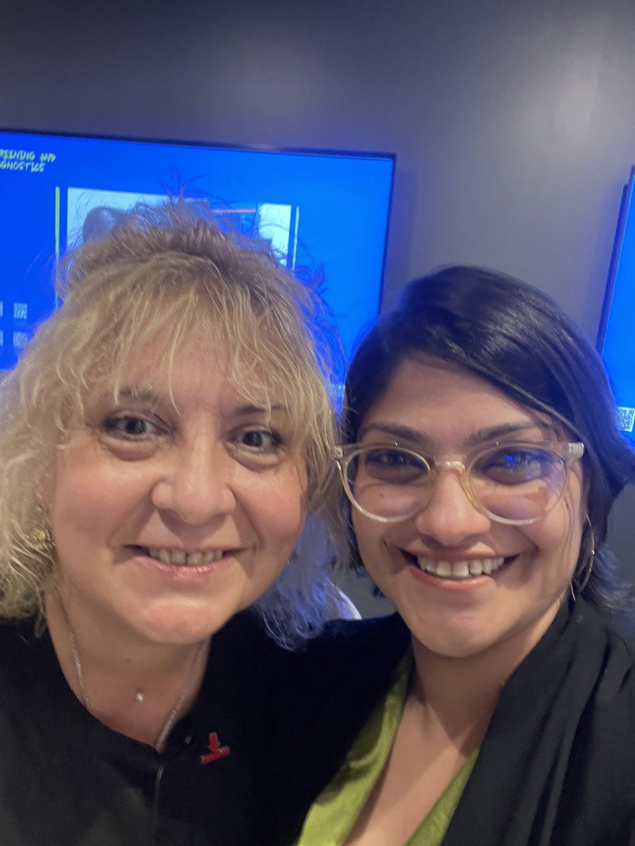 praaptij's tweet photo. The energy selfie with @LucicaDitiu  to disrupTB! Driving innovation to move the needle in the fight against TB . Thanks @StopTB , @SahuSuvanand for inviting me to the #TBIS ahead of the HLM at UNGA. https://t.co/X7mtp8Lbun