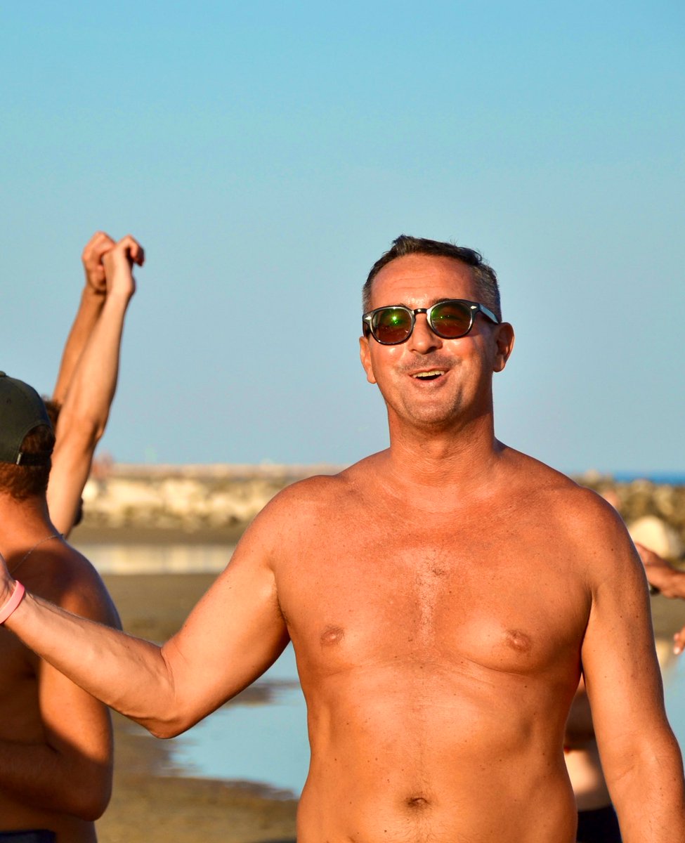 Lagunaparty's tweet photo. Questo sono io al mare spero di piacervi dolce notte e un Kiss #1989TaylorsVersion #19deSeptiembre #6160224test #Azerbaijan #boy #AscoltiTv #eraclea https://t.co/ei1M6LuHtR