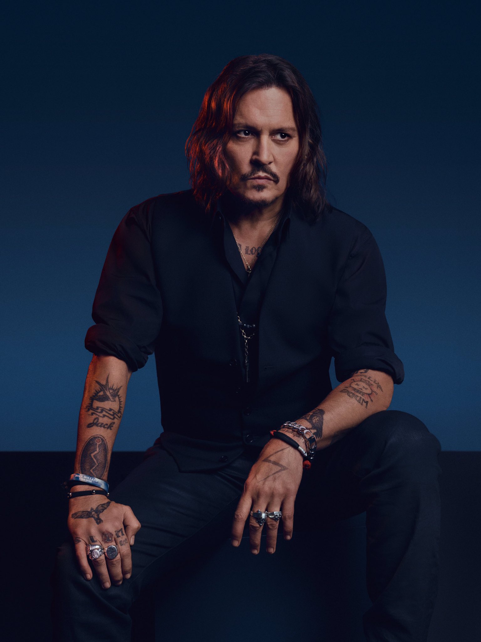 Johnny Depp Birthday: 'Pirates of the Caribbean' actor's love for tattoos &  their meanings | Johnny depp hairstyle, Johnny depp tattoos, Johnny depp