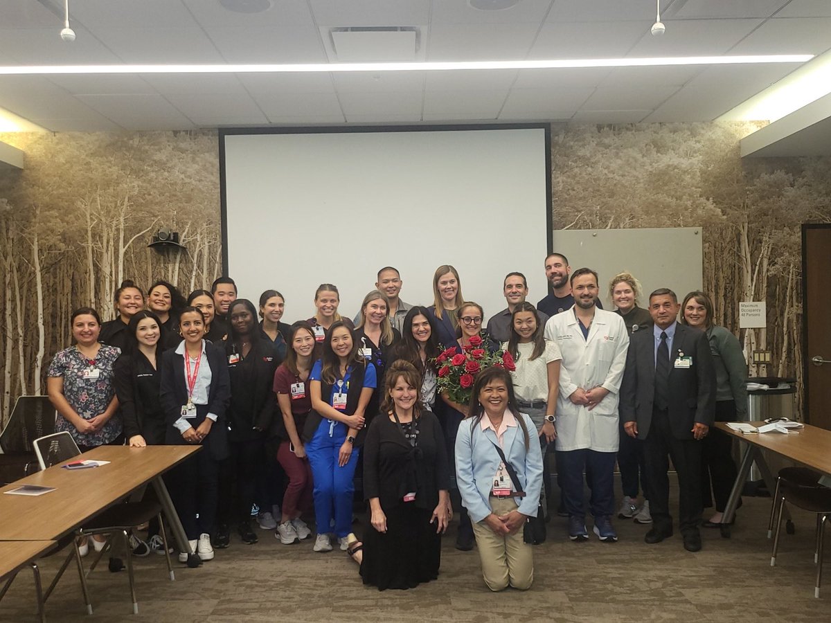 Congratulations to our spectacular PharmD, Darina Barnes, on receiving the ⁦<a href="/CedarsSinai/">Cedars-Sinai</a>⁩ Presidents Award!
Well deserved, you are the best!
⁦<a href="/LALungTx/">LA Lung Transplant</a>⁩