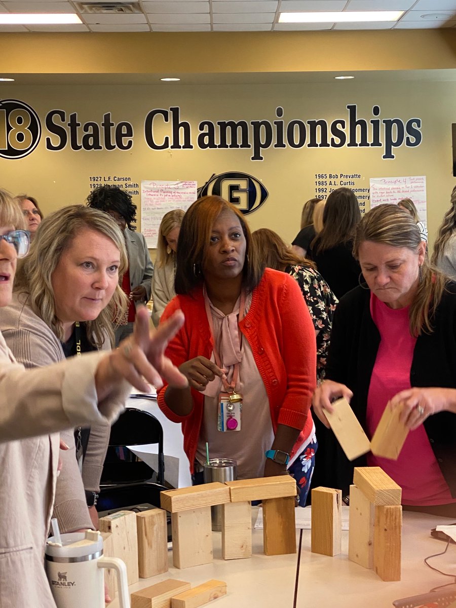 Dr. Andre M Dukes tweet media