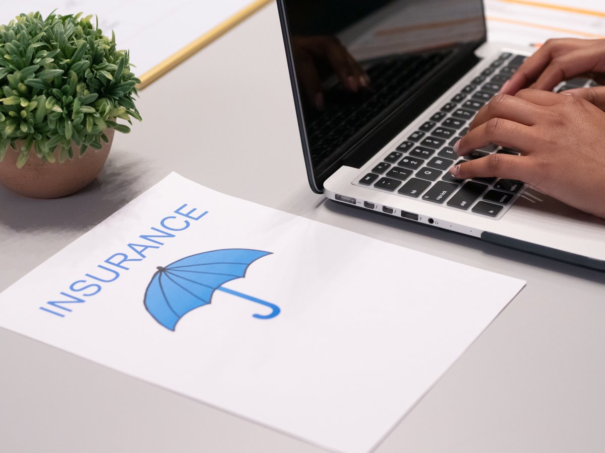 This fall we ask you the question, "Is Long Term Care Insurance Right For You?" Check out our latest article for more info to help you get your planning in order this season:
.
.
baygroupinsurance.com/blog/long-term…
.
.
#LTC #longtermcare #LTCI #longtermcareinsurance