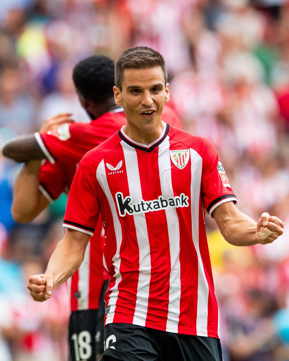 postathletic's tweet photo. 🦁Es Íñigo Ruíz de Galarreta uno de los mejores fichajes del Athletic Club en los últimos años? https://t.co/Ul0A7EZ2TP