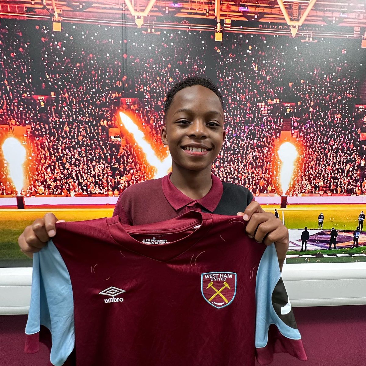 LSFC__'s tweet image. Well done to our U12 Imran for signing for West Ham ⚽️🙏🏾 

All the very best in your new venture, super proud of you 👏🏽