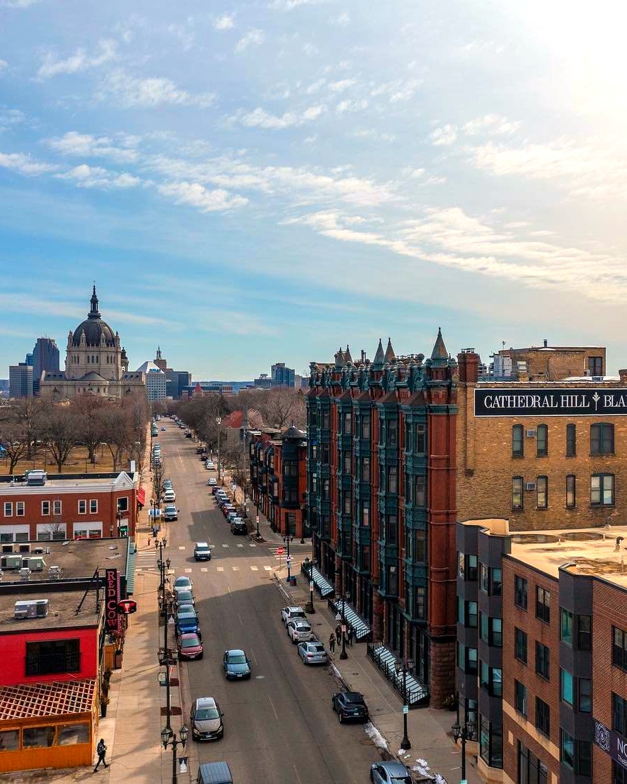 SaintPaul's tweet photo. What's your favorite thing to do in the Cathedral Hill neighborhood in #MYSAINTPAUL - comment below! 🏙️
📸 Captured by @jeffschadimagery
#stpaulmn #saintpaulmn #mnexposure #minnesotaexposure #minnesotacheck #mnphotography https://t.co/qTev0lfEeA