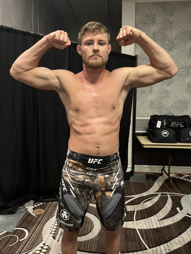 ThugnastyMMA's tweet photo. Gametime! https://t.co/lEOcVpQ6g4