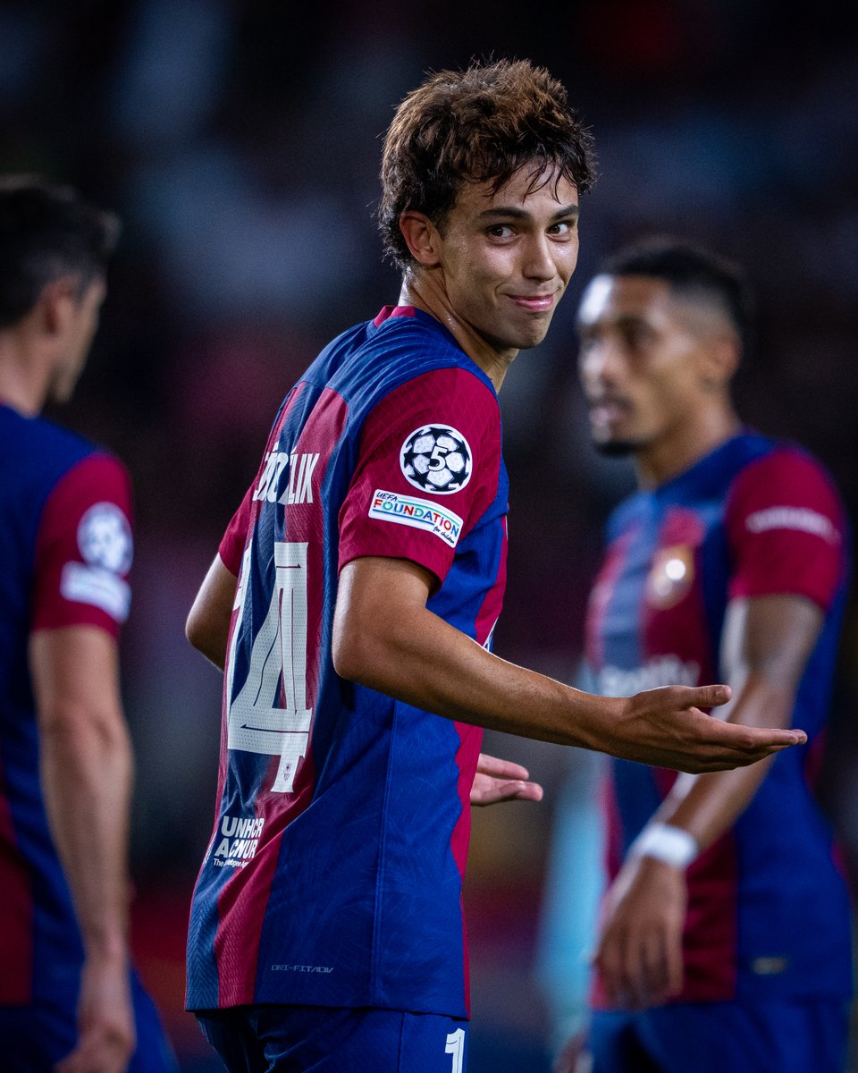 FCBarcelona_es's tweet photo. why always me? 🤷‍♂️ https://t.co/kWily1yGP5