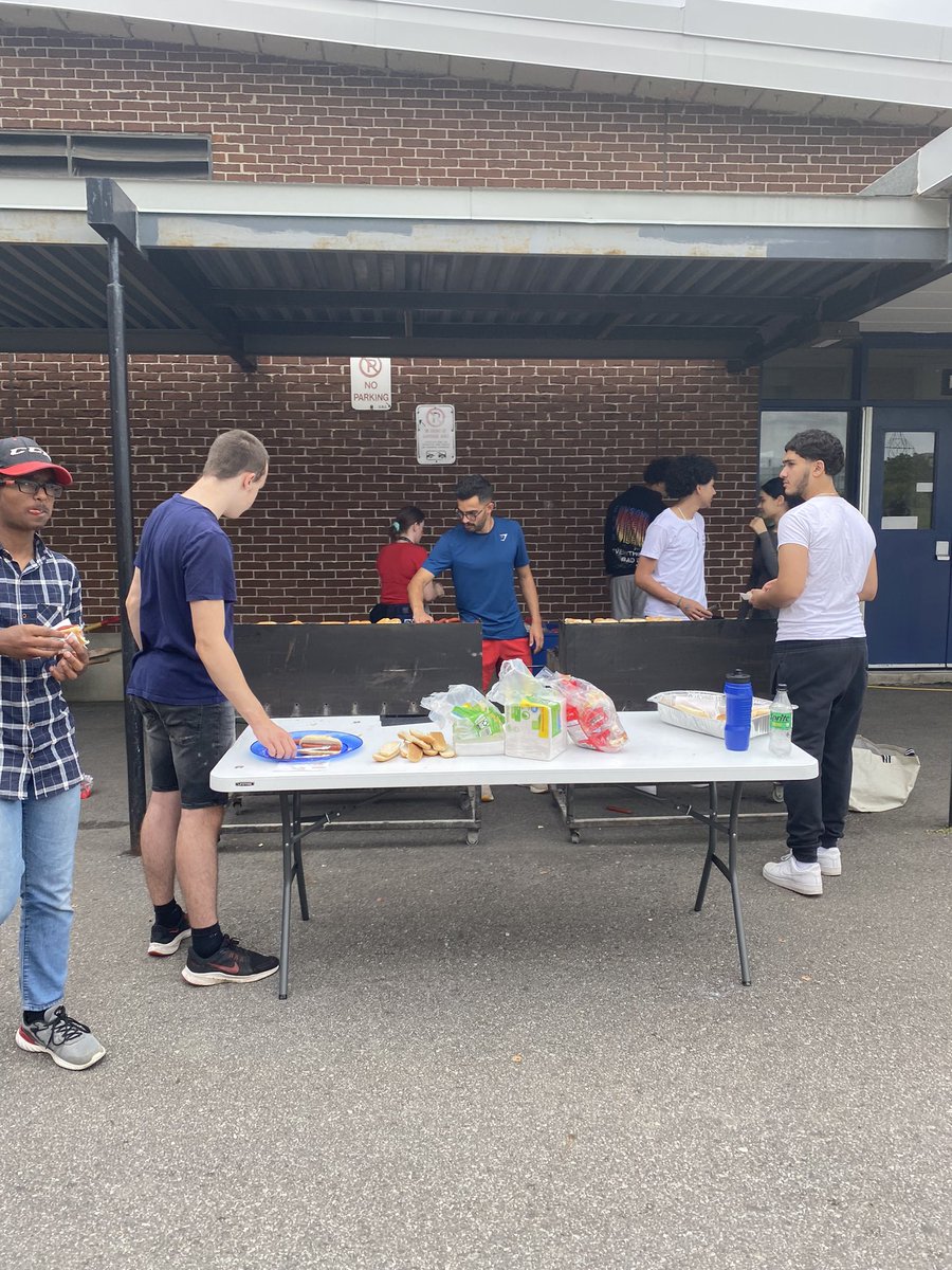 Great startup to the school year for our Hawks!! Link activities, Assemblies and whole school bbq!!! <a href="/OCDSB/">OCDSB</a>