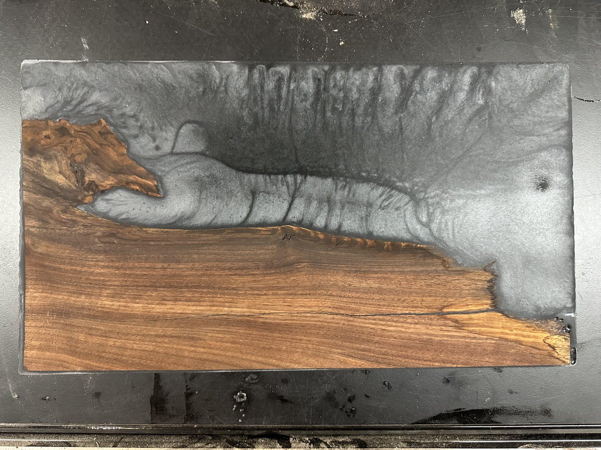 dancywood's tweet image. A prototype of a serving/cutting board made from walnut and epoxy. 

It's 18" long &amp;amp; 10" wide, and 1" thick.

So far, it's sanded to 80 grit. I can't wait to see what it looks like at final sanding!

#walnut #epoxy #servingboard #cuttingboard  #veteranowned  #smallbusinessowner