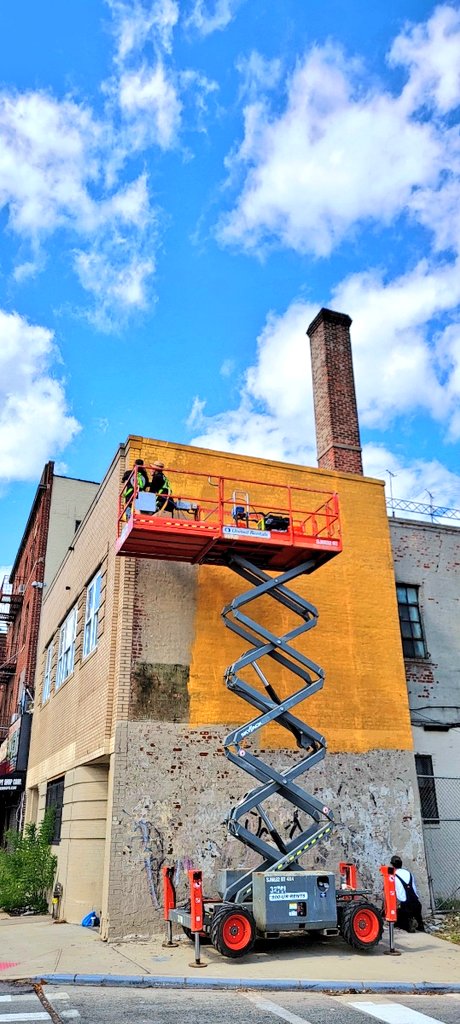 Justin Brannan (@justinbrannan) on Twitter photo It's a beautiful day to start a new mural. We've been cooking this up for a while. Stay tuned!! 😎 It's a beautiful day to start a new mural. We've been cooking this up for a while. Stay tuned!! 😎