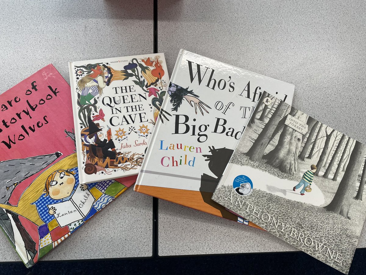 ArchibaldFirst's tweet photo. Thank you to Ruben from Class 6 and his mum for lending a wonderful variety of books ,to support teaching our school values . Find out more about our values on the school website .
#Curious #Caring #Creative #Courageous #AFSPSHCE https://t.co/oaX7EVAZKS