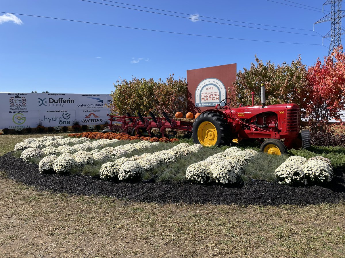 Andrew Hunter E.S. #scdsbBestKeptSecret tweet media