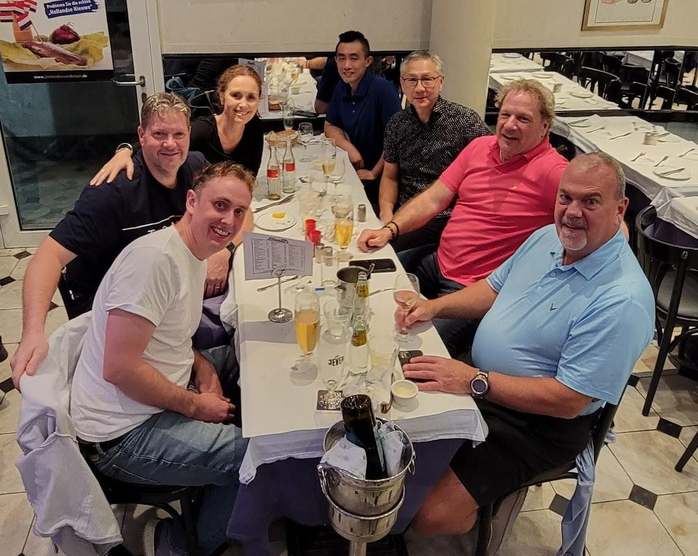 RAZDesignInc's tweet image. What a pleasure having dinner with Paragon Mobility!

#paragonmobility #razdesigninc