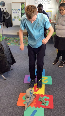 WHS_MissLewis's tweet photo. Redwood had lots of fun and laughs developing their number skills in the Maths corner today! 🐊🔢💦🤣@WoodlandsHS @CardiffWestern https://t.co/gXF8Zx2lg4