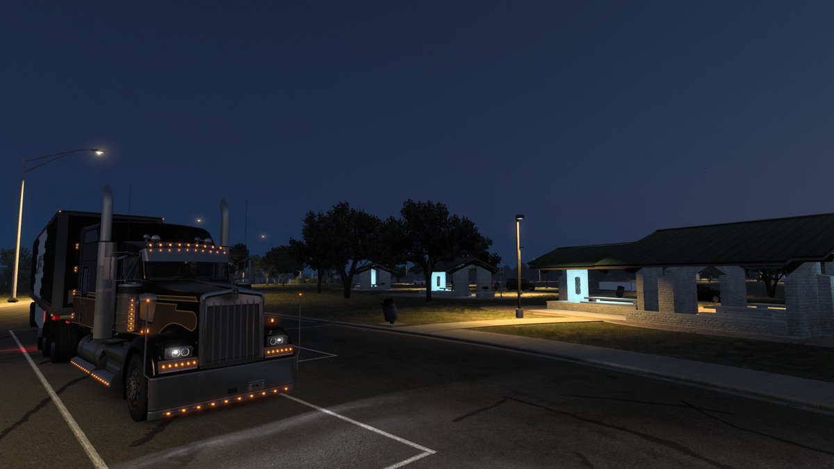 MichaundCordi's tweet photo. on my Way to Ardmore, Oklahoma 😀 try my Best to finish the #WorldofTrucks Quest 🤠
@SCSsoftware 
@KenworthTruckCo 
#Kenworth
#AmericanTruckSimulator https://t.co/QEVRDm5qrK