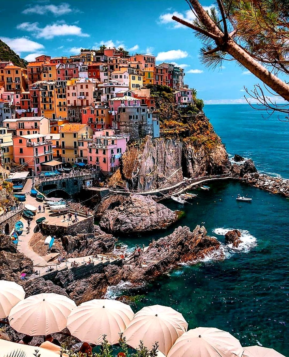 _Marco_67's tweet photo. #Italy #photography #photooftheday #photo #heritage #architecturelovers #townscape #landscape #sea https://t.co/KGcLb3MgD3