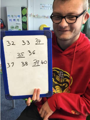 WHS_MissLewis's tweet photo. Redwood showing off their great maths work! Bendigedig 🤩⭐️📕 https://t.co/InDzznpOYr