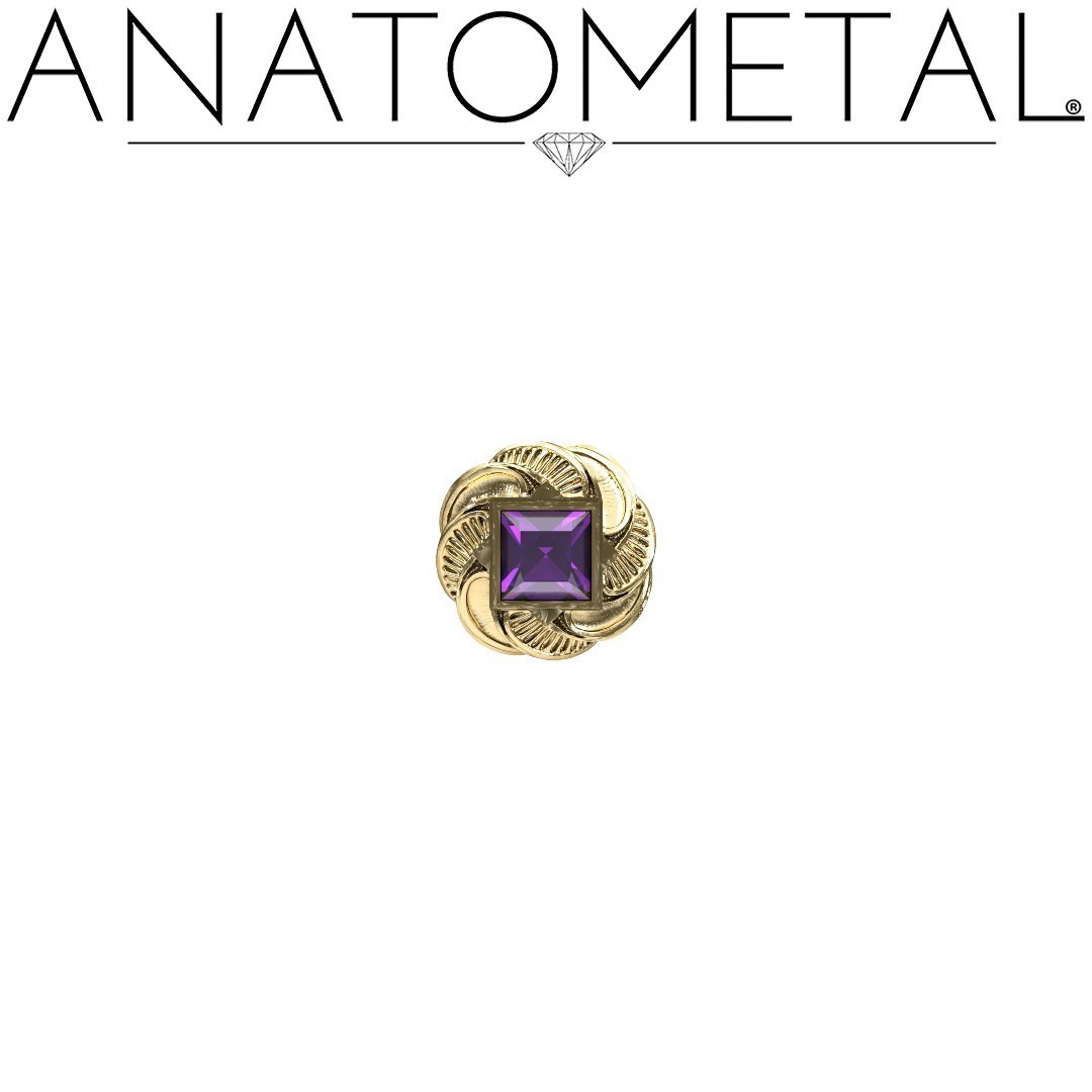 Dive into elegance with Carlotta 🌊✨. This bespoke 18K gold end is a true testament to the allure of the deep, set with a mesmerizing princess cut gemstone.
 #Anatometal #18KGold GoldJewelry #Seaside #GoldenTides #CarlottaEnd #JewelryElegance