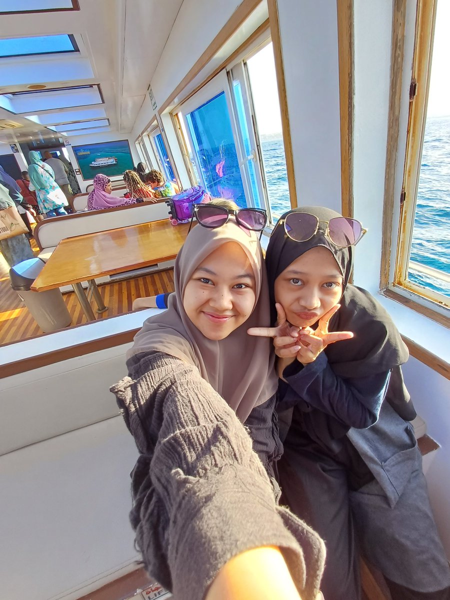NeniUlpi's tweet photo. Setelah berpusing² terbitlah hiling
#SummerHolidays05
#DeWe
#egypt2023 https://t.co/y4H9tLsENS