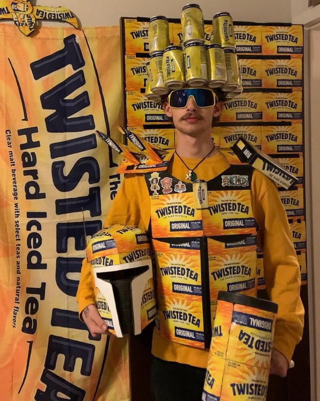 TwistedTea's tweet photo. yeah, i think about the roman empire https://t.co/1vLe1QXnhD