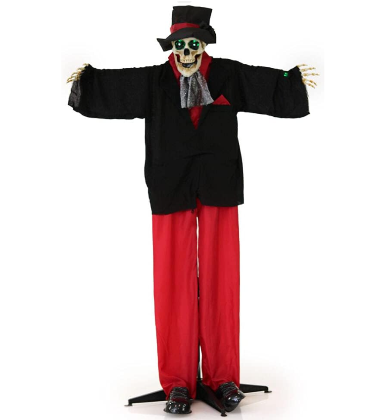 FatKidDeals's tweet photo. 5ft Light-Up Halloween Skeleton for $29.99, retail $50!

https://t.co/XXO1ZnDNGs https://t.co/cYe8FuyQPn