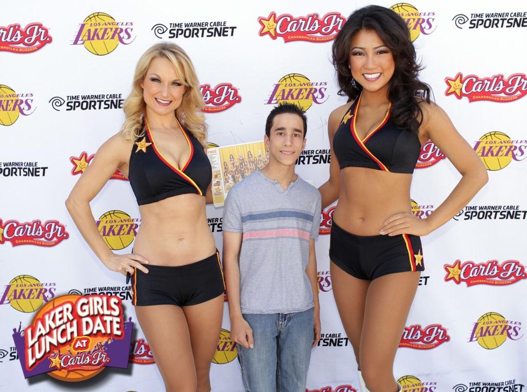 Average Lakers fan meet up