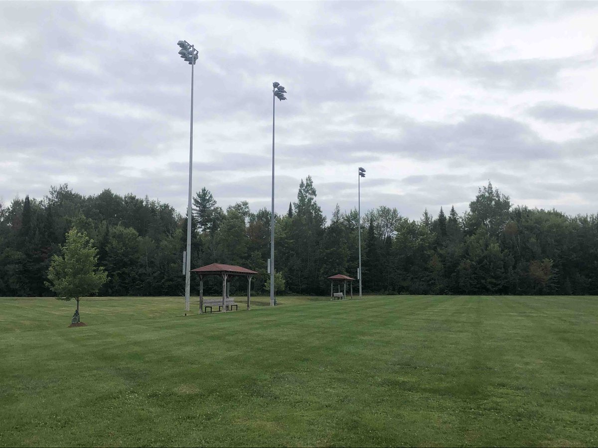 The grass is still green at Gostick and there’s Adult Rec Fall Pick up - tonight!
You must be registered with BSC.
If you would like to join Adult Fall Soccer fees are $130. Follow the links on our website as well as email our admin Laura bracebridgesc.info@gmail.com to sign up!