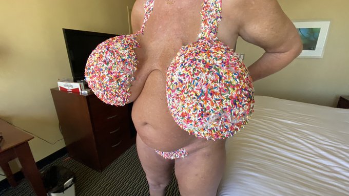 Happy #TittyTuesday #candytits Ill be on the red eye ✈️ to NJ and NYC tonight. Call, text or email me<a href="/tag/tittytuesday"class="tags">#TittyTuesday</a><a href="/tag/candytits"class="tags">#candytits</a>