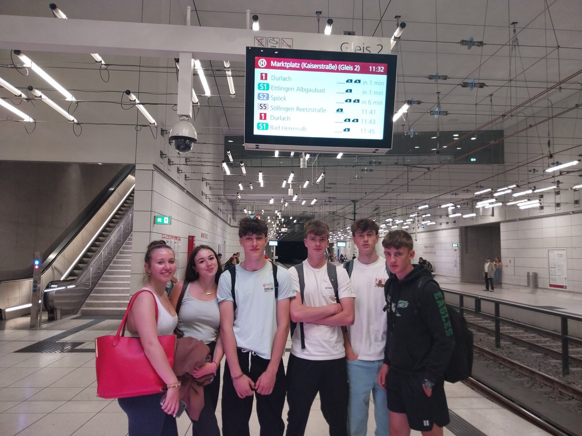 KinsaleTY's tweet photo. Today our German exchange students experienced a German classroom and attended some lessons with their partners. We then travelled to the town of Durlach by tram where we enjoyed a cable car ride and a short hike which happened to have a playground along the way 🇩🇪 https://t.co/vsZjfHz55A