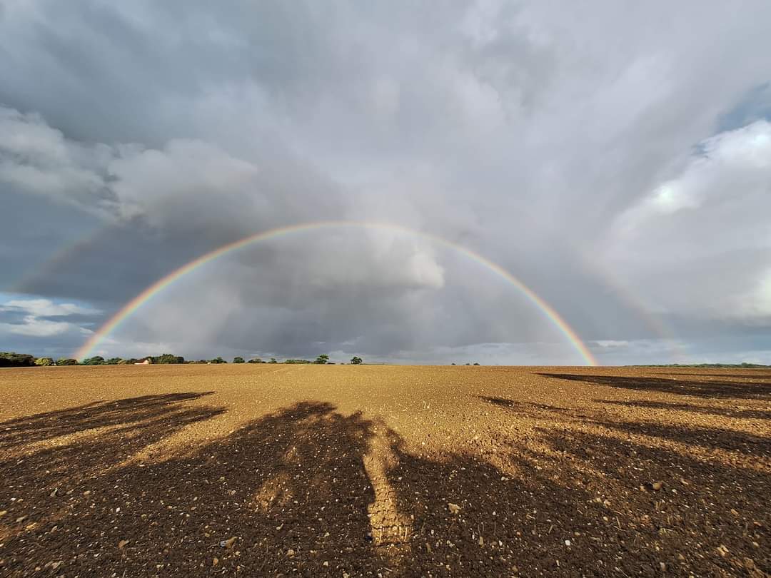 #KatyEllis #SaffronWalden #rainbow #atardecer