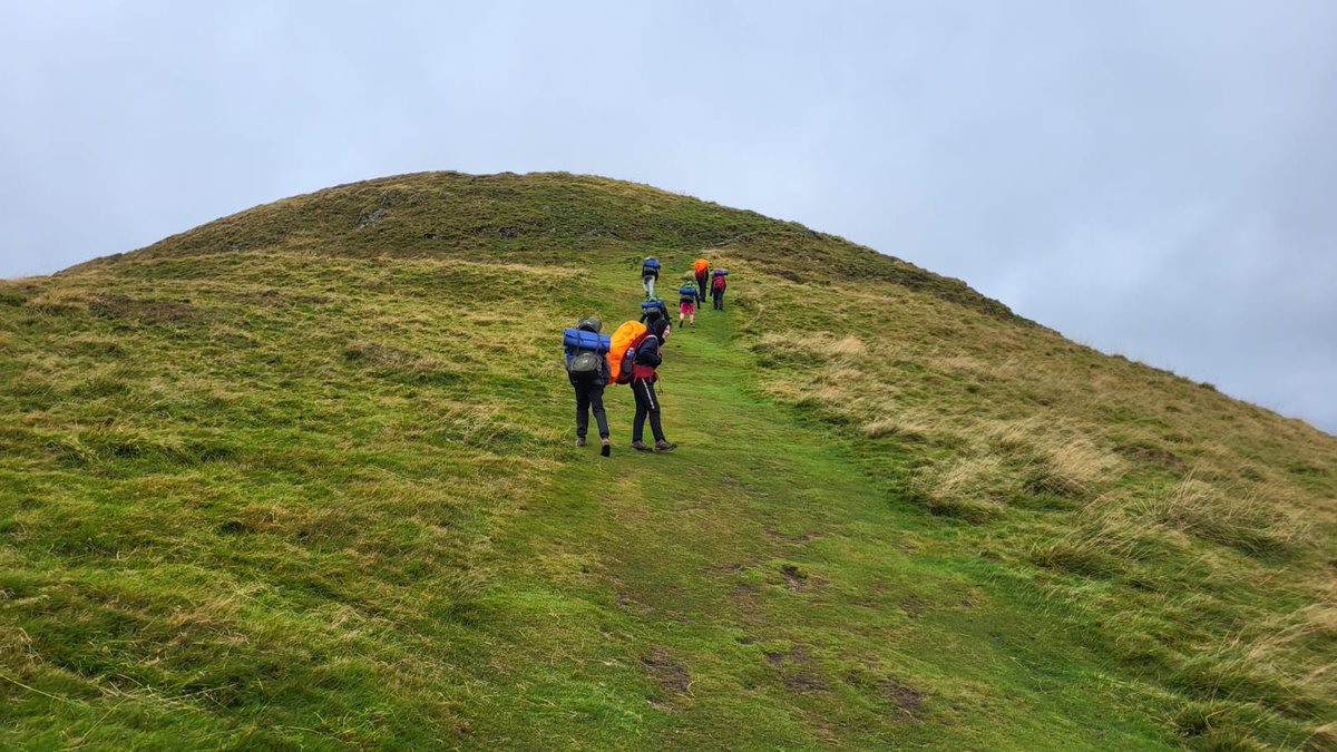 LochendWiderA's tweet photo. Dsy 2. A dreich start meant detach ing inner tents and pack away for tonight. A new experience for the team! Today tackled East Lomond Hill -we got a few mins of views before the clouds and rain set in! Still enjoying themselves though!
@LochendHigh @DofEGlasgow @aspenoutdoors https://t.co/5msqQWEQ9D