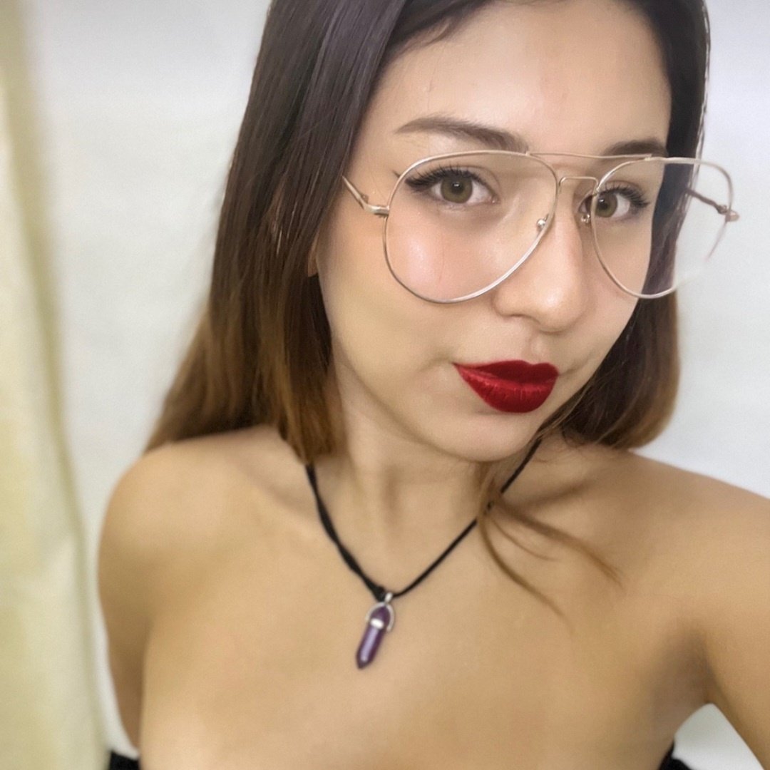 JanethA35's tweet photo. Soy nueva, siganme bbs🥰 https://t.co/ZboJL97F9H