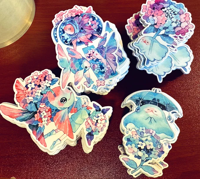 Restocks came~  