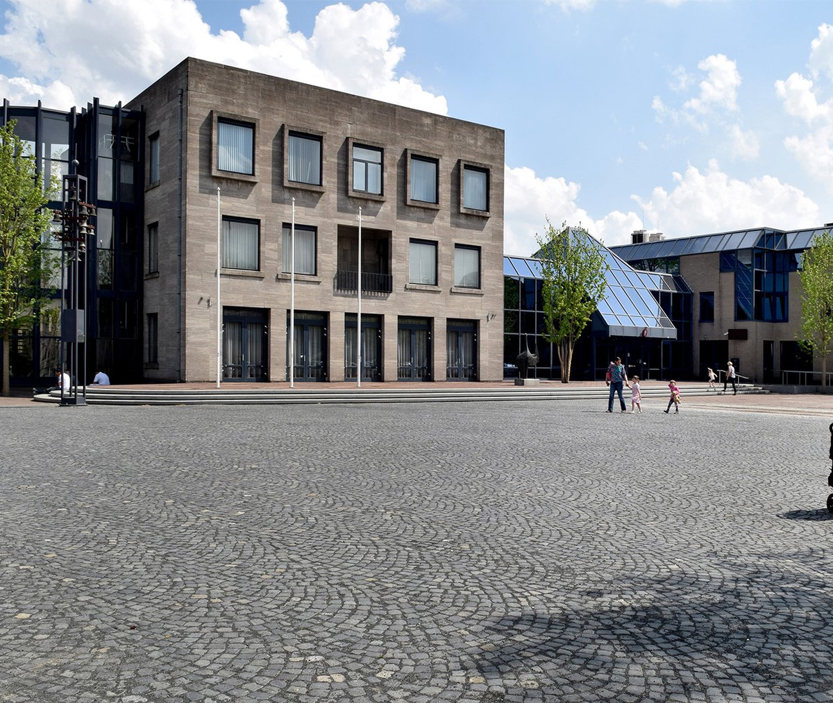 edwinfriesen's tweet photo. Het voorbereiden van vergaderingen was voor Gemeente Best een tijdrovende bezigheid. Ictivity ontwikkelde met behulp van het Microsoft Power Platform een applicatie om dit proces te optimaliseren. Lees case: https://t.co/87FSOl6N5V https://t.co/hYkZiRLqkD