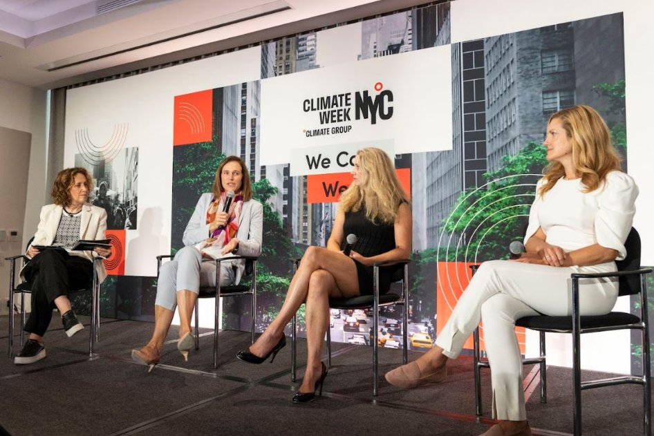 ClimateGroup's tweet photo. Day 2 of the Hub Live has now come to an end after a morning of galvanizing speeches, panellists and interviews. Here’s a quick rundown in case you missed anything from the morning sessions.  1/16 https://t.co/fCuCRoFrTX