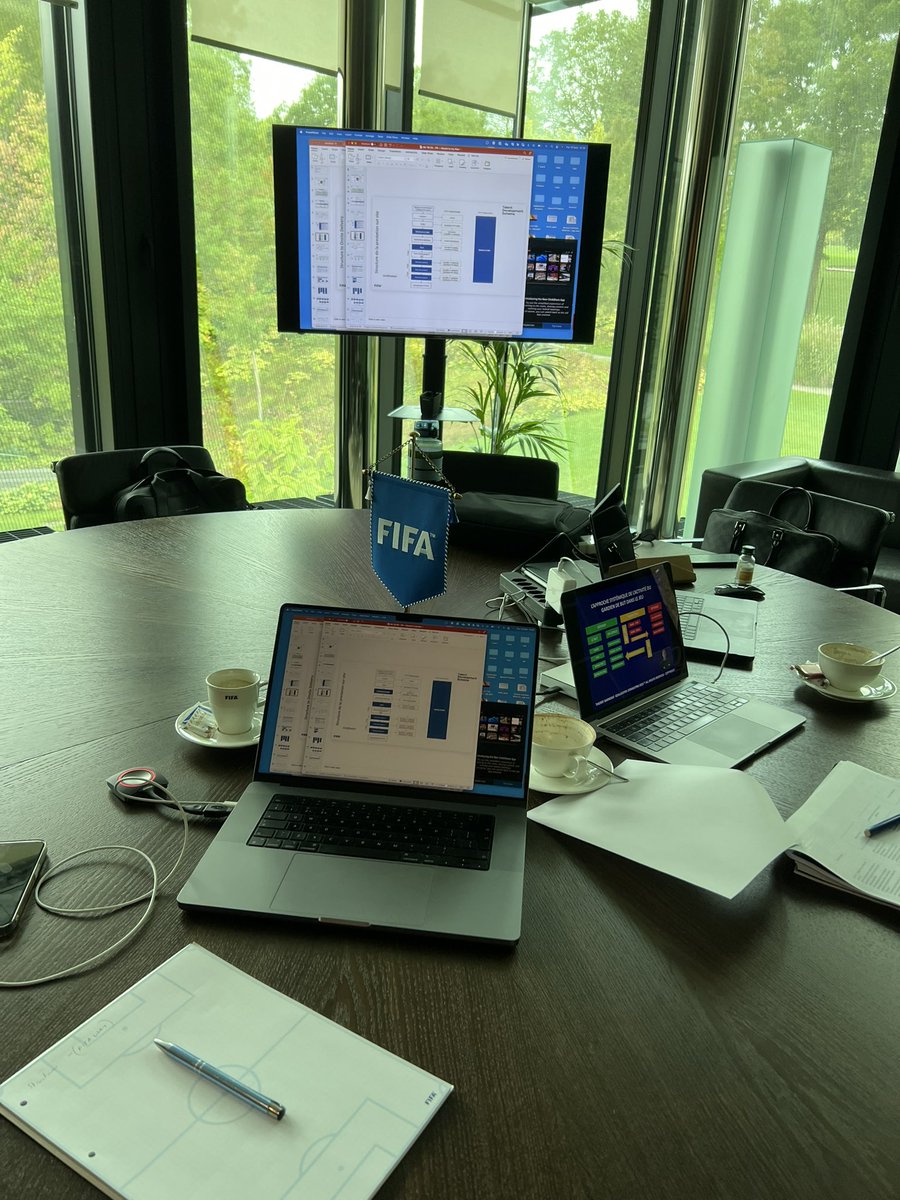 barnerathierry's tweet photo. Meeting for a project on the development of 🧤 and Coach 🧤 worldwide
@PascalZubi #irvingcallum
#fifa #instructor #goalkeeper #project #world #tactic #performance #tactic #analys #coach #goalkeepercoach #thibautcourtois #progress #methodology #mainopposee https://t.co/C2kKpf7LoK